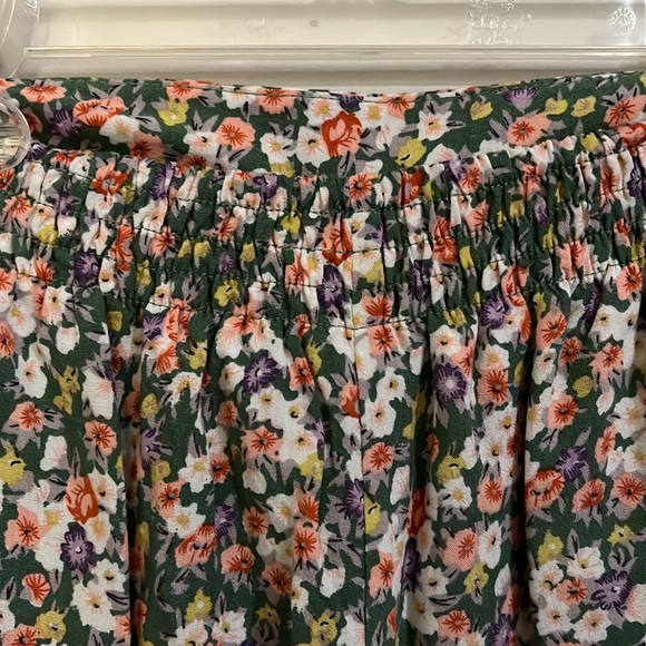 Floral shorts - Picture 3 of 6